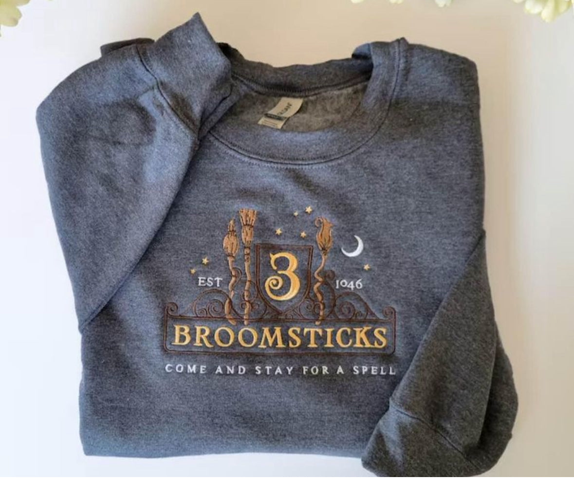 HP 3 broomsticks wizarding world embroidered shirt