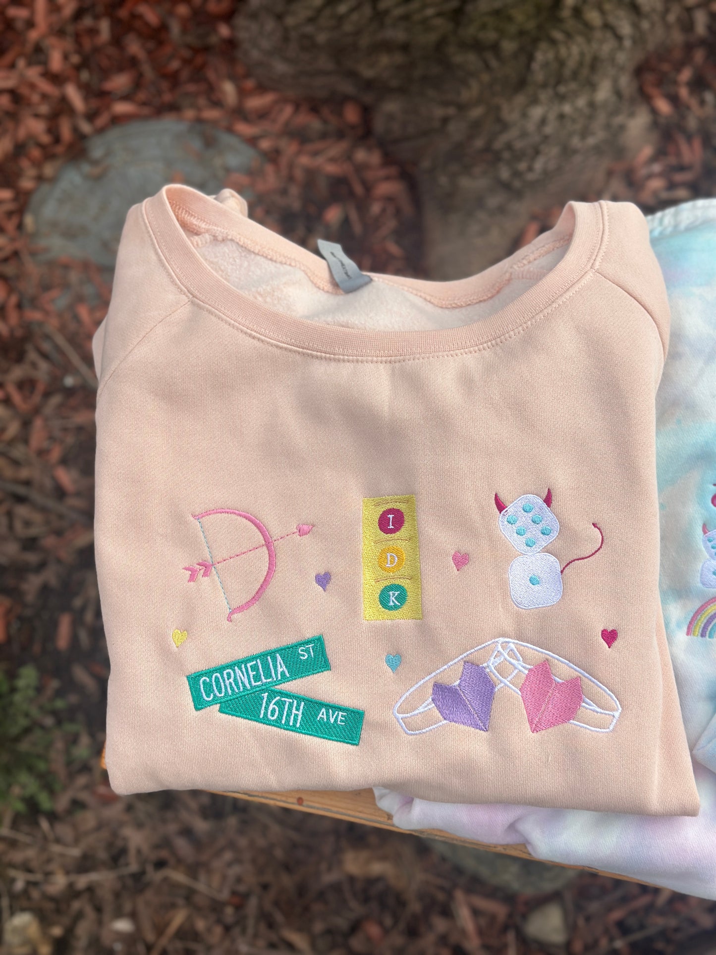 Icons Chapter 2: Lover taylor swift embroidered tops